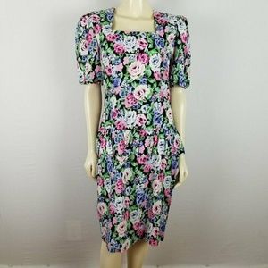 Vintage Jane Singer petites short sleeved peplum